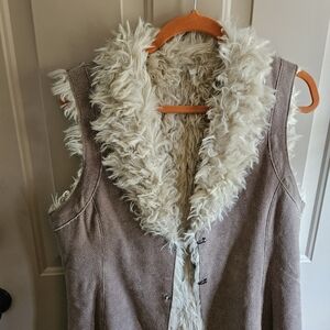 Genuine Leather Suede Vest Faux Fur Lined medium.